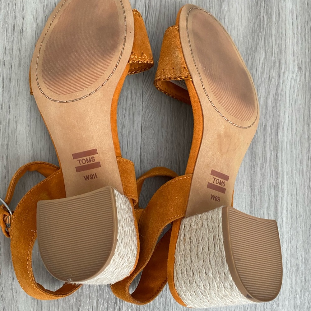 Toms Orange Suede Block Heel Sandals - Picture 5 of 5